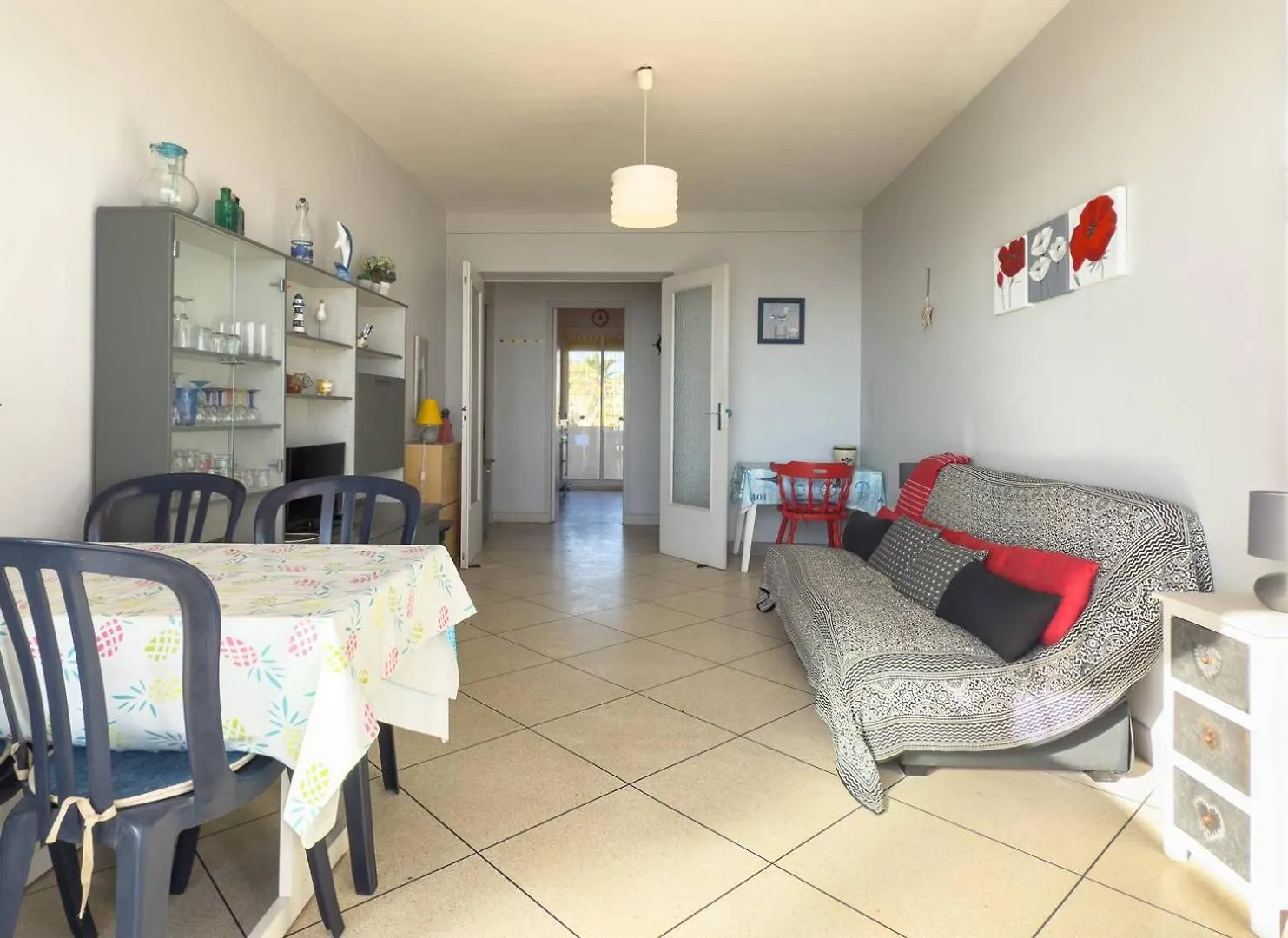 Apartment T2 Pied Dans L'Eau- Vue Mer- Proche Commerces Le Lavandou France